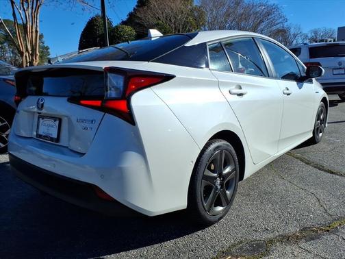 2020 Toyota Prius XLE