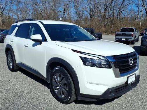 2025 Nissan Pathfinder SV 4WD