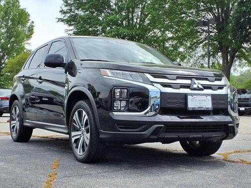 2023 Mitsubishi Outlander Sport SE