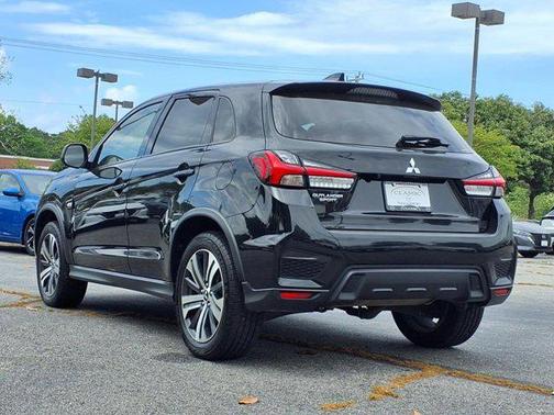 2023 Mitsubishi Outlander Sport SE