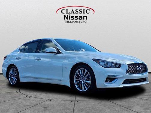 2018 INFINITI Q50 3.0t LUXE