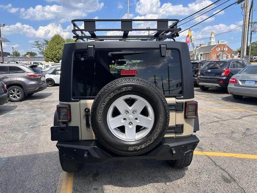 Gobi Clearcoat 2017 Jeep Wrangler Unlimited Sport
