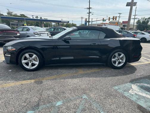 2018 Ford Mustang EcoBoost