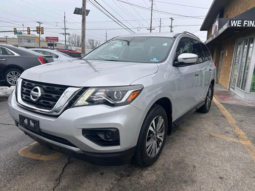 2018 Nissan Pathfinder S