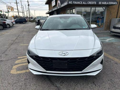 2021 Hyundai ELANTRA SEL