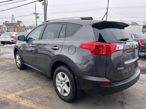2013 Toyota RAV4 LE