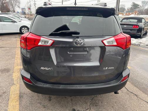 2013 Toyota RAV4 LE