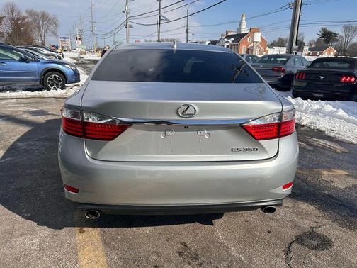 2015 Lexus ES 350 Crafted Line