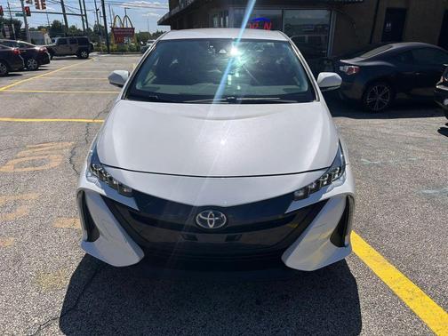 White 2018 Toyota Prius Prime Premium