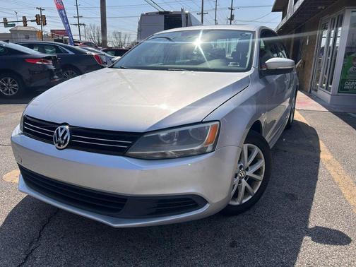 Reflex Silver Metallic 2012 Volkswagen Jetta SE