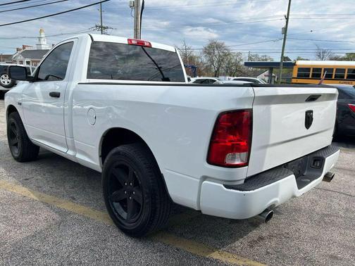 2012 RAM 1500 ST