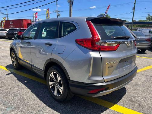 Lunar Silver Metallic 2017 Honda CR-V LX