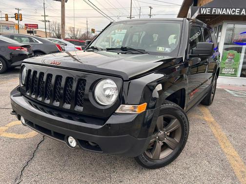 Black Clearcoat 2017 Jeep Patriot Sport