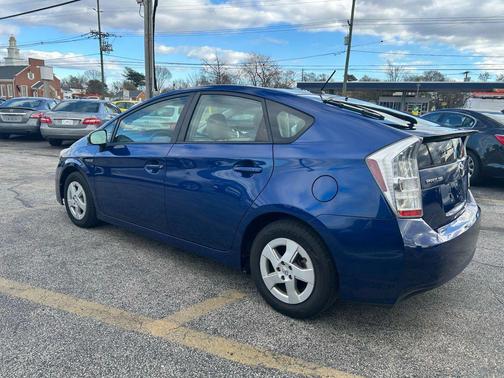 2010 Toyota Prius IV
