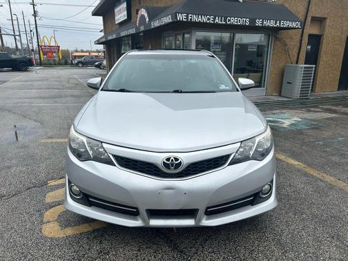 2013 Toyota Camry SE