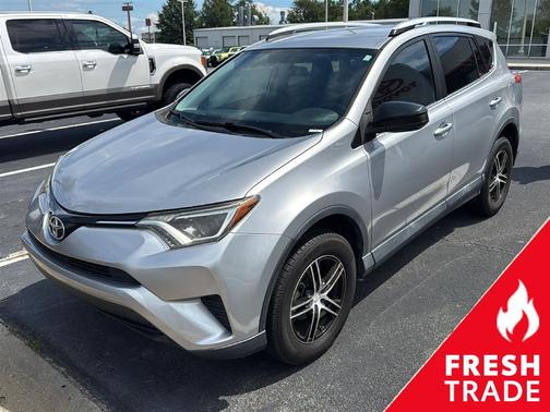 2016 Toyota RAV4 LE