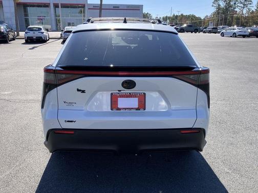 2026 Toyota bZ XLE Plus