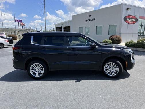 2024 Mitsubishi Outlander ES 2.5 2WD