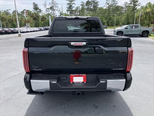 2025 Toyota Tundra Hybrid 1794 Edition