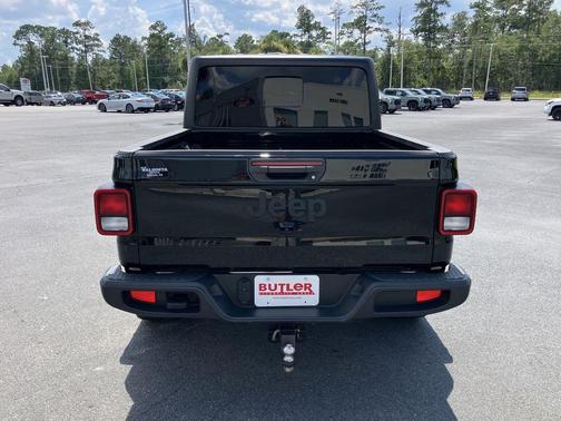 2021 Jeep Gladiator Sport S