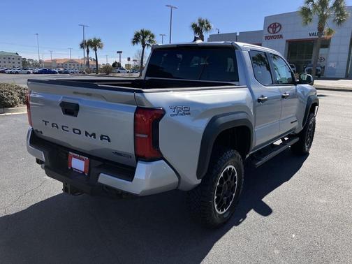 2026 Toyota Tacoma Hybrid TRD Off Road