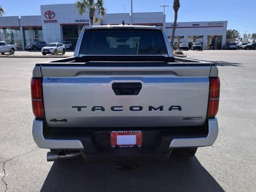 2026 Toyota Tacoma Hybrid TRD Off Road