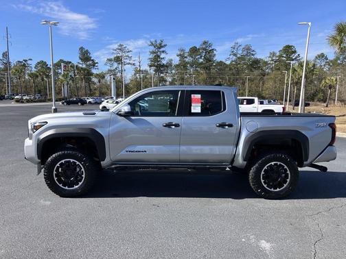 2026 Toyota Tacoma Hybrid TRD Off Road