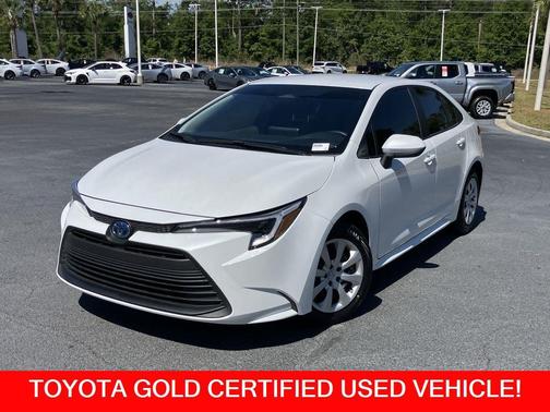 White (Wind Chill Pearl) 2024 Toyota Corolla Hybrid LE