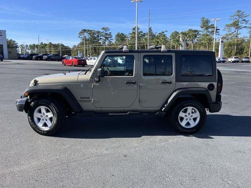 2017 Jeep Wrangler Unlimited Sport