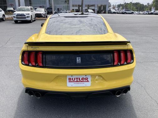 2017 Ford Shelby GT350R Base