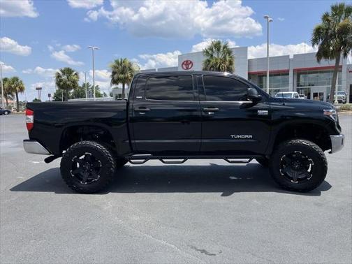 2014 Toyota Tundra SR5