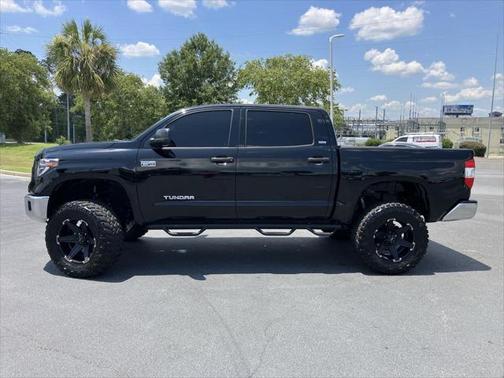 2014 Toyota Tundra SR5