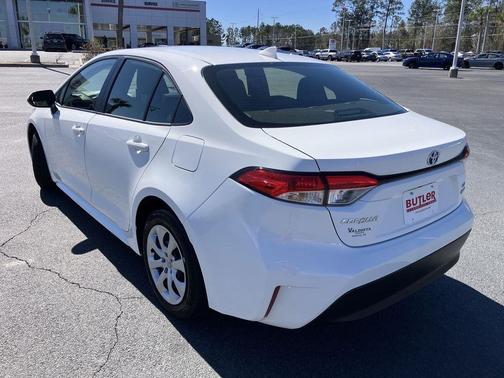 2025 Toyota Corolla Hybrid SE