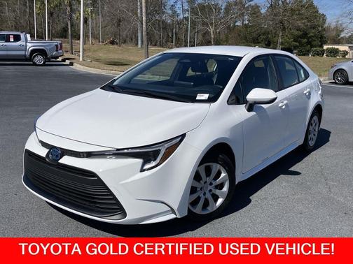 2025 Toyota Corolla Hybrid SE