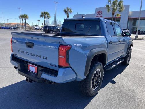 2026 Toyota Tacoma Hybrid TRD Off Road