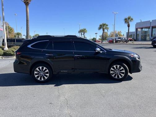 2023 Subaru Outback Touring XT