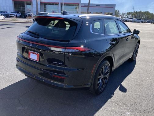 2026 Toyota Crown Signia Limited