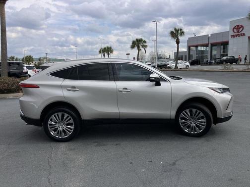 2023 Toyota Venza Limited