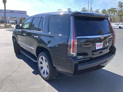 2019 Cadillac Escalade Luxury