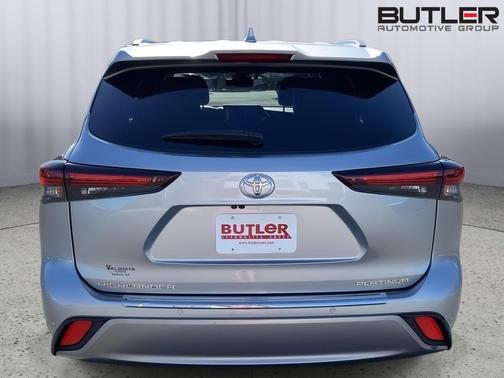 2024 Toyota Highlander Platinum