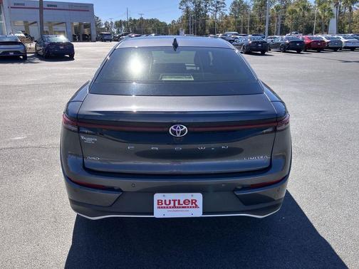 2023 Toyota Crown Limited