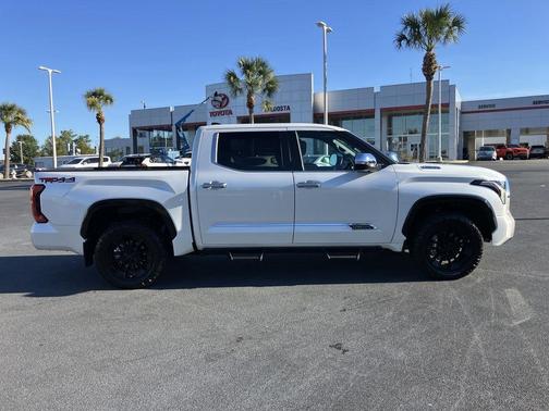 2025 Toyota Tundra Hybrid 1794 Edition