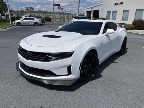 2021 Chevrolet Camaro RWD Coupe LT1