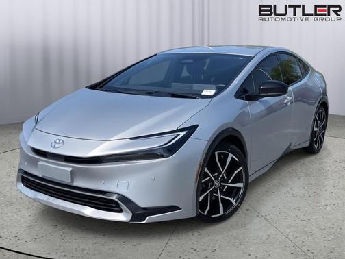 Cutting Edge 2024 Toyota Prius Prime XSE