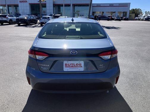 2025 Toyota Corolla Hybrid SE