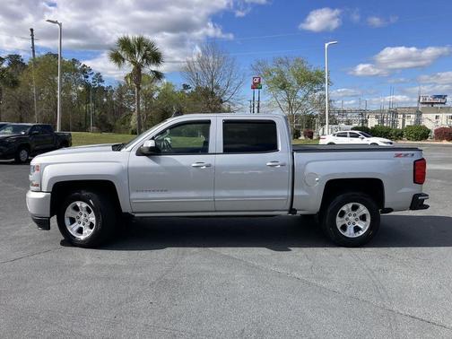 2017 Chevrolet Silverado 1500 2LT