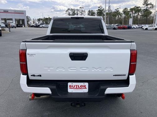 2025 Toyota Tacoma Hybrid TRD Off Road