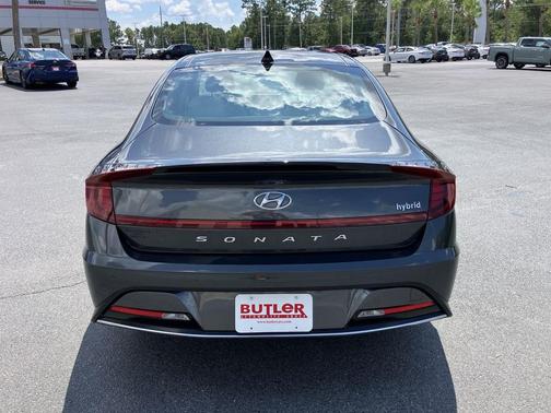 2023 Hyundai SONATA Hybrid Limited