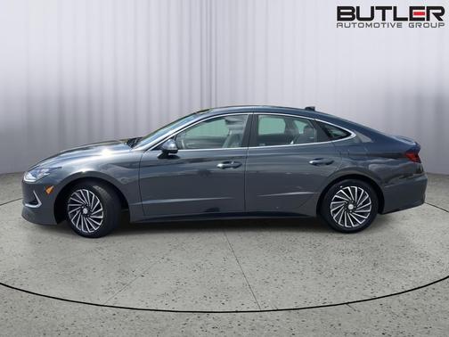 2023 Hyundai SONATA Hybrid Limited
