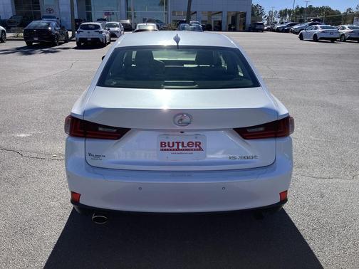 2016 Lexus IS 200t Base